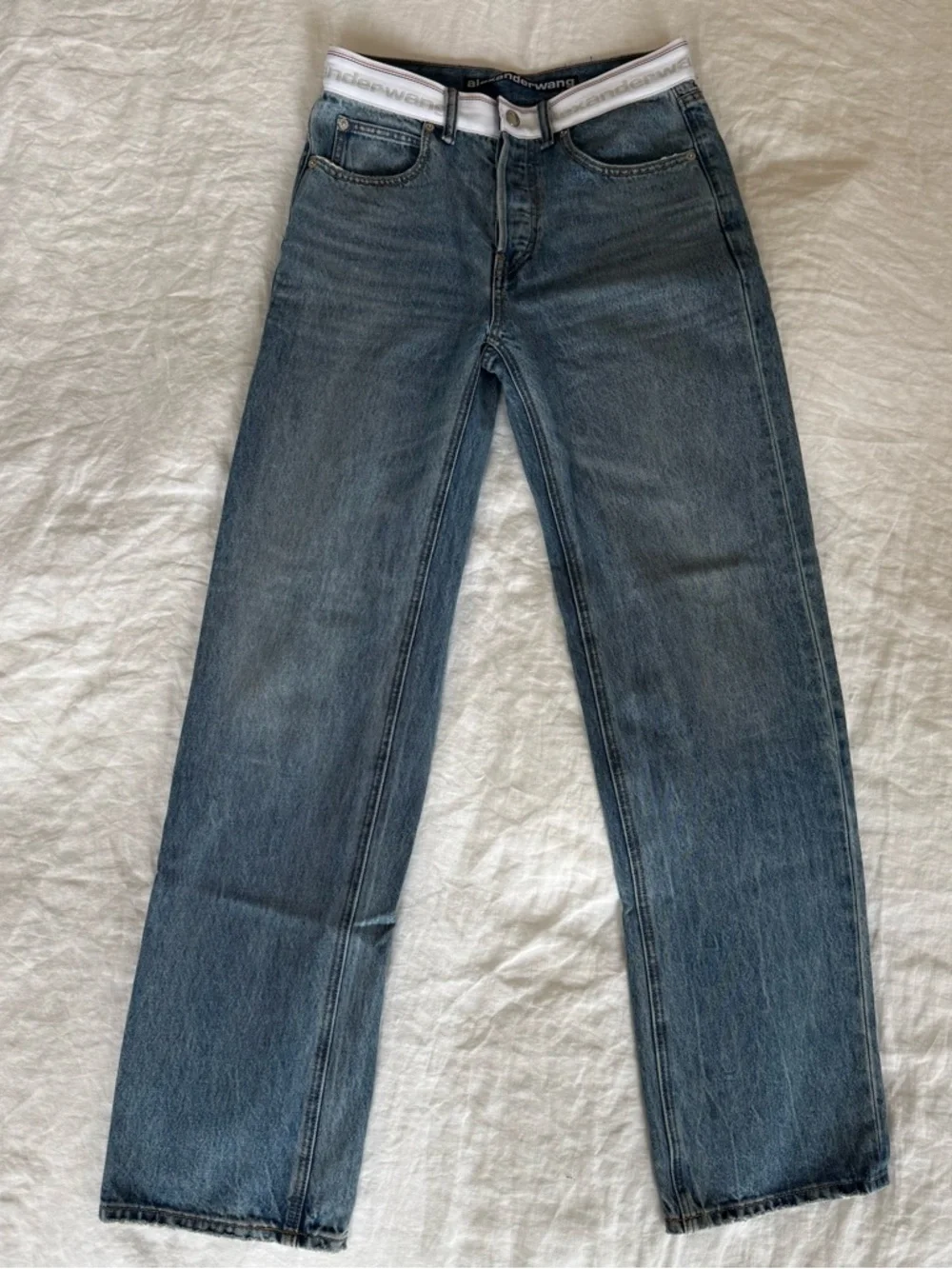 Alexander Wang Logo Mid Rise Relaxed Straight Jean Light Indigo - size 26 - Picture 2 of 6